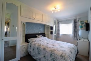 Bedroom- click for photo gallery